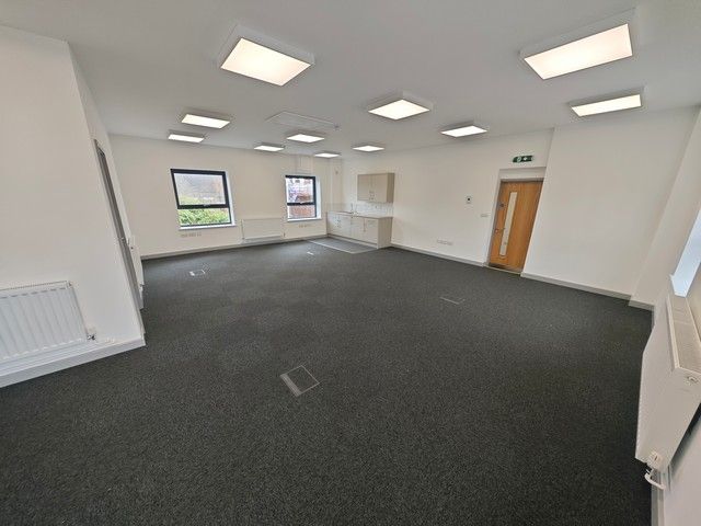 Property photo 1 of 3