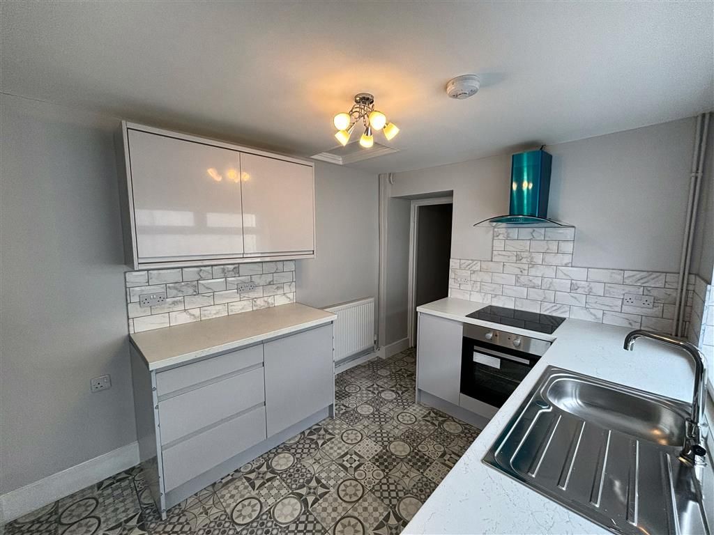 Property photo 2 of 9 Image