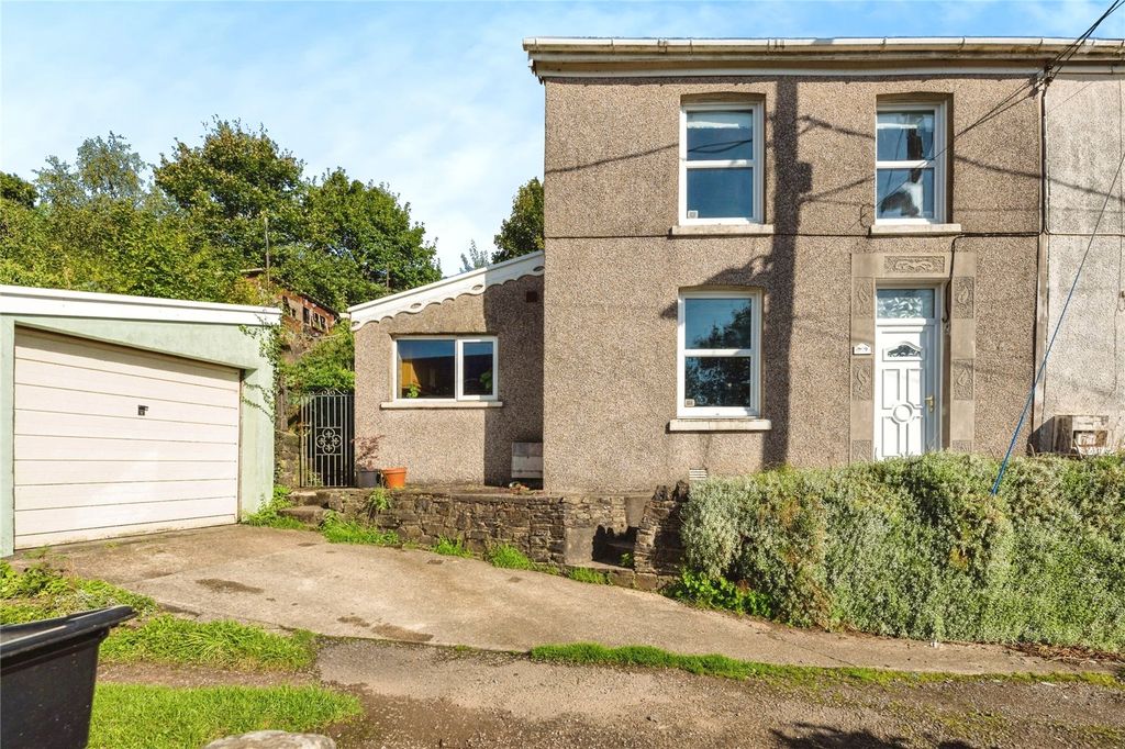 Property photo 1 of 15 Picture No. 17