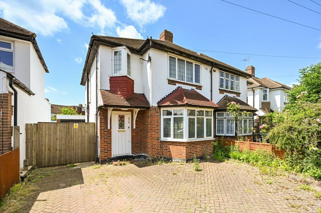 Property photo 1 of 12