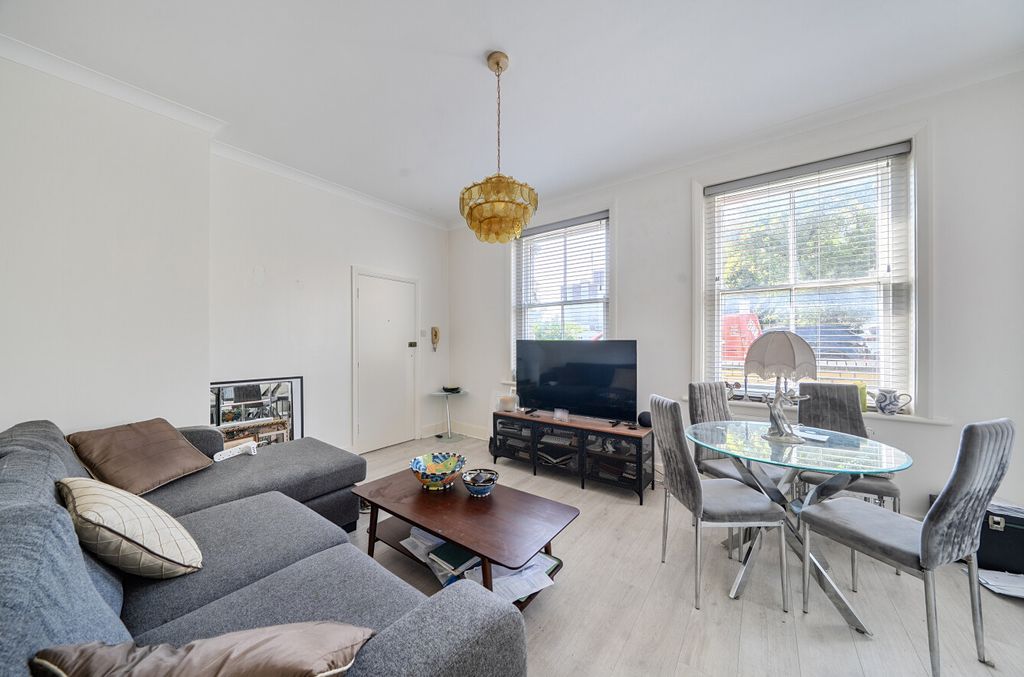 Property photo 2 of 16 1482978-6-6A3Cea1...