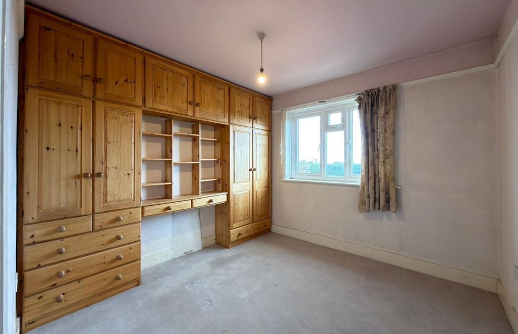 Property photo 3 of 7