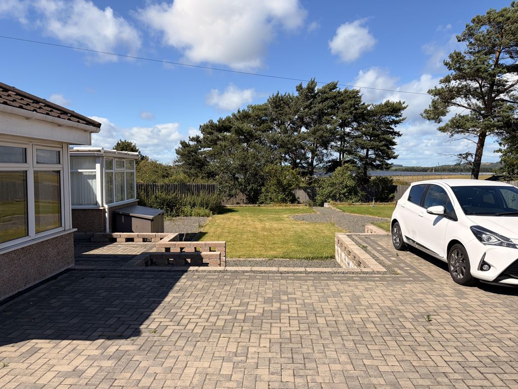 Property photo 2 of 4
