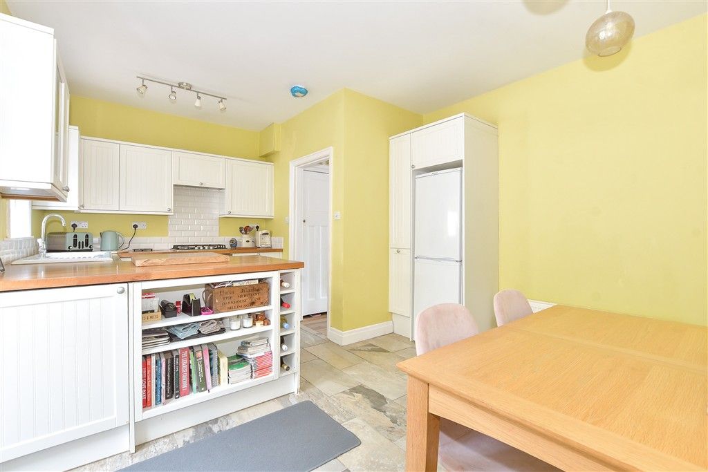 Property photo 3 of 6 Kitchen/Diner