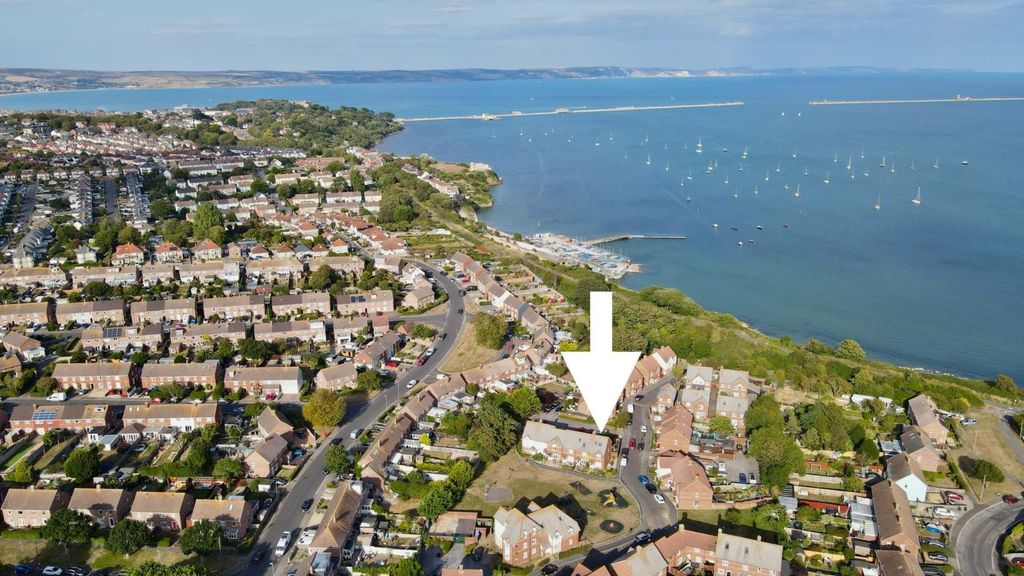 Property photo 1 of 24 Dji_Fly_20250821_173744_492_1755794271054_Photo.Jp