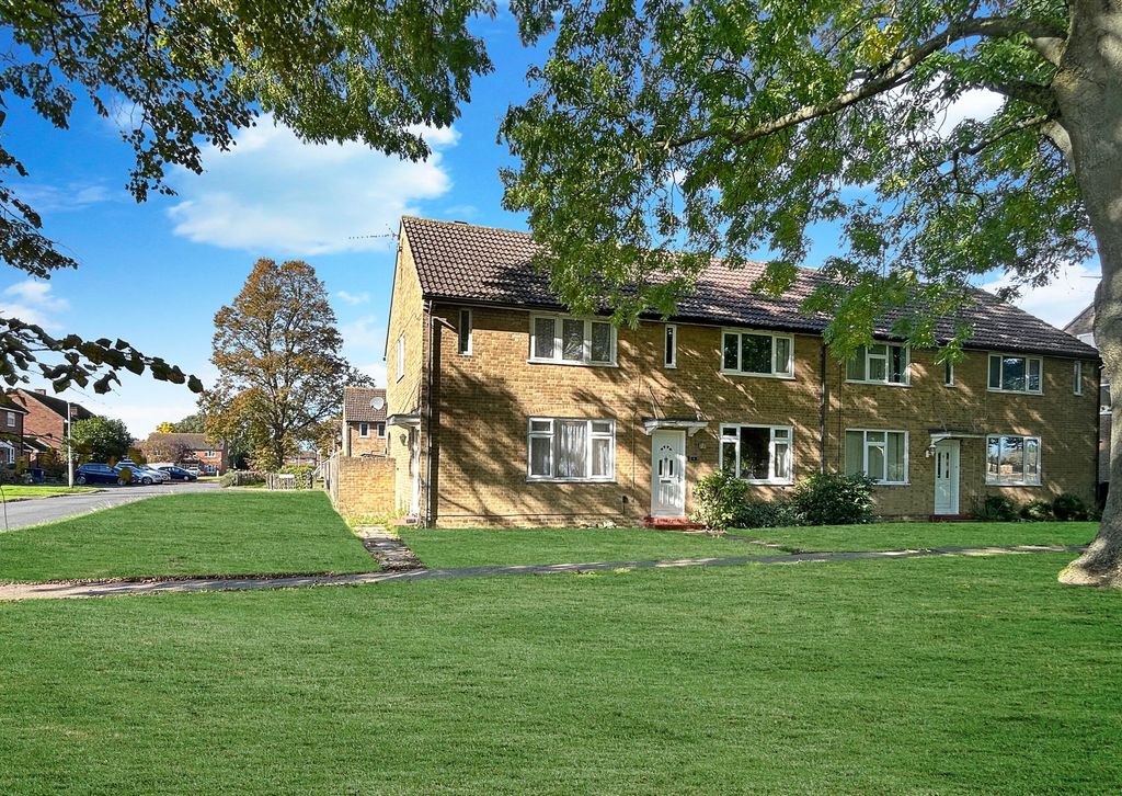 Property photo 1 of 12