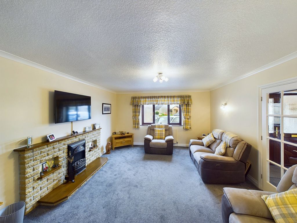 Property photo 3 of 14 Gallery