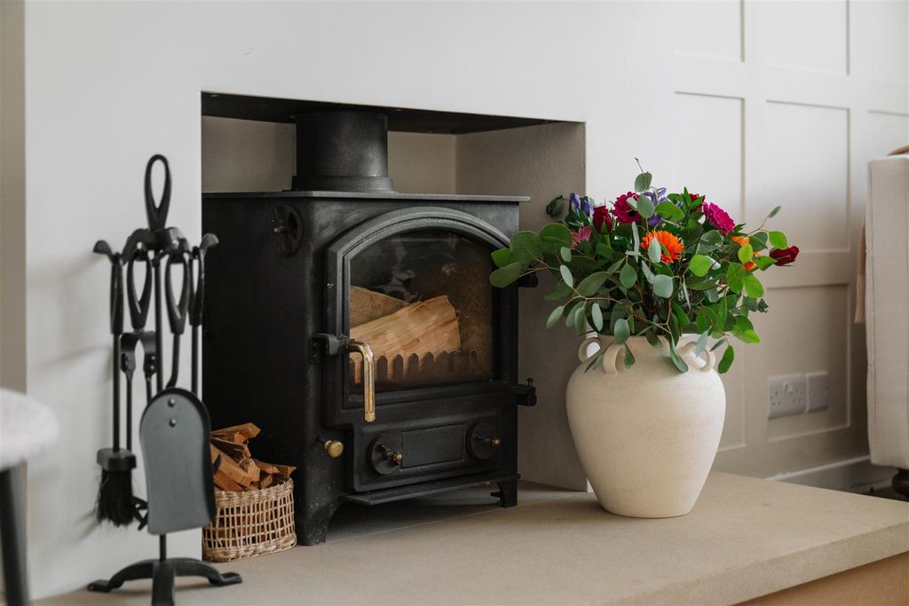 Property photo 3 of 41 Living Room-8.Jpg