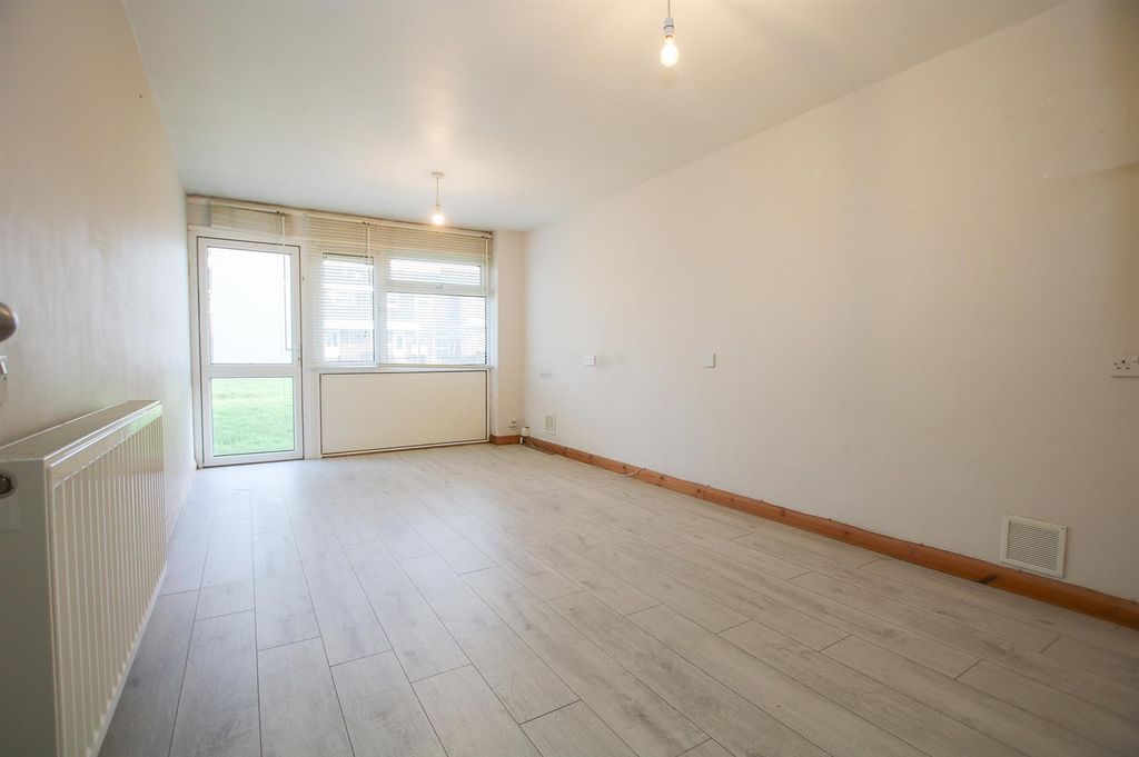 Property photo 3 of 5 Img_4108.Jpg