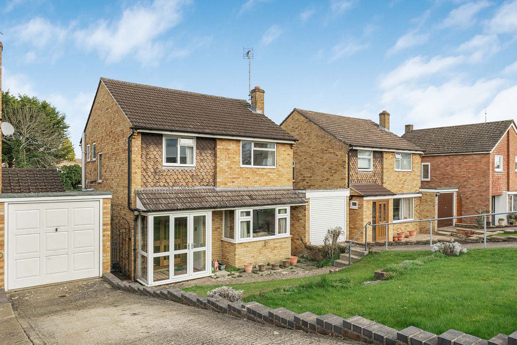 Property photo 1 of 19