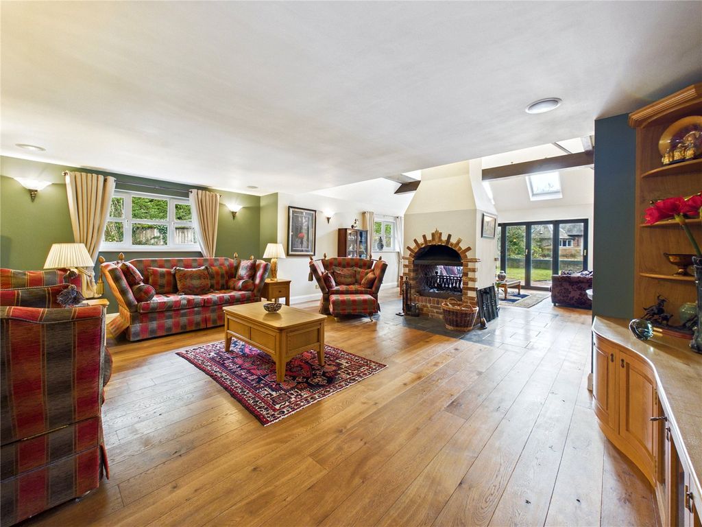 Property photo 3 of 39 Picture No. 26