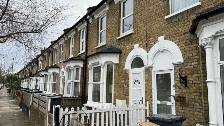 Property photo 1 of 7