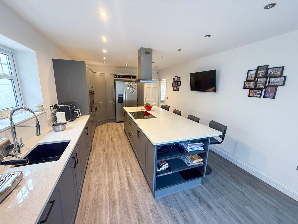 Additional image 9 of 4 bed detached house for saleHarries Avenue, Llanelli SA15