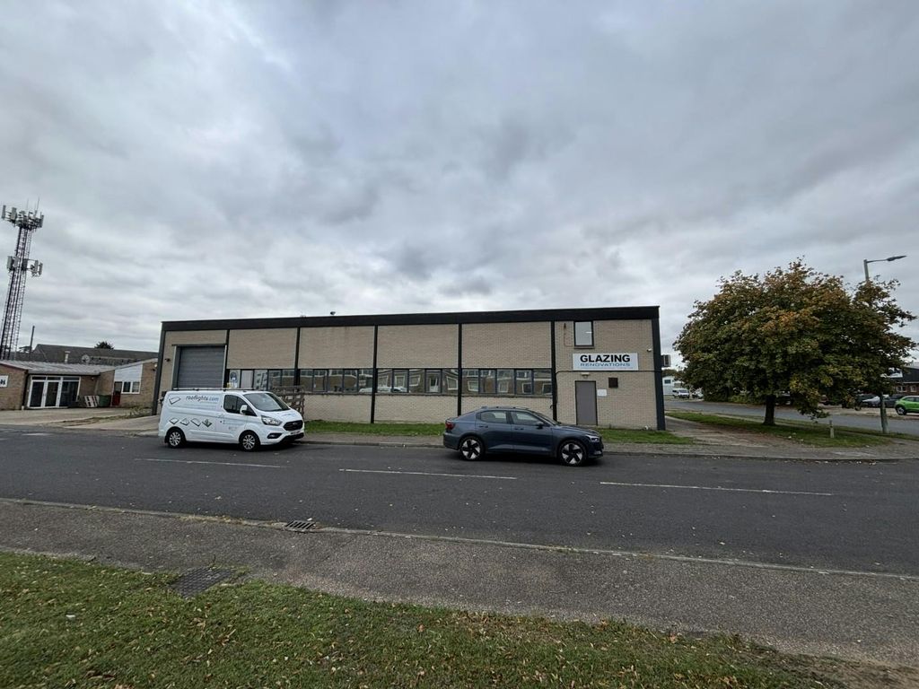 Property photo 3 of 4 Img_3609 Large.Jpg