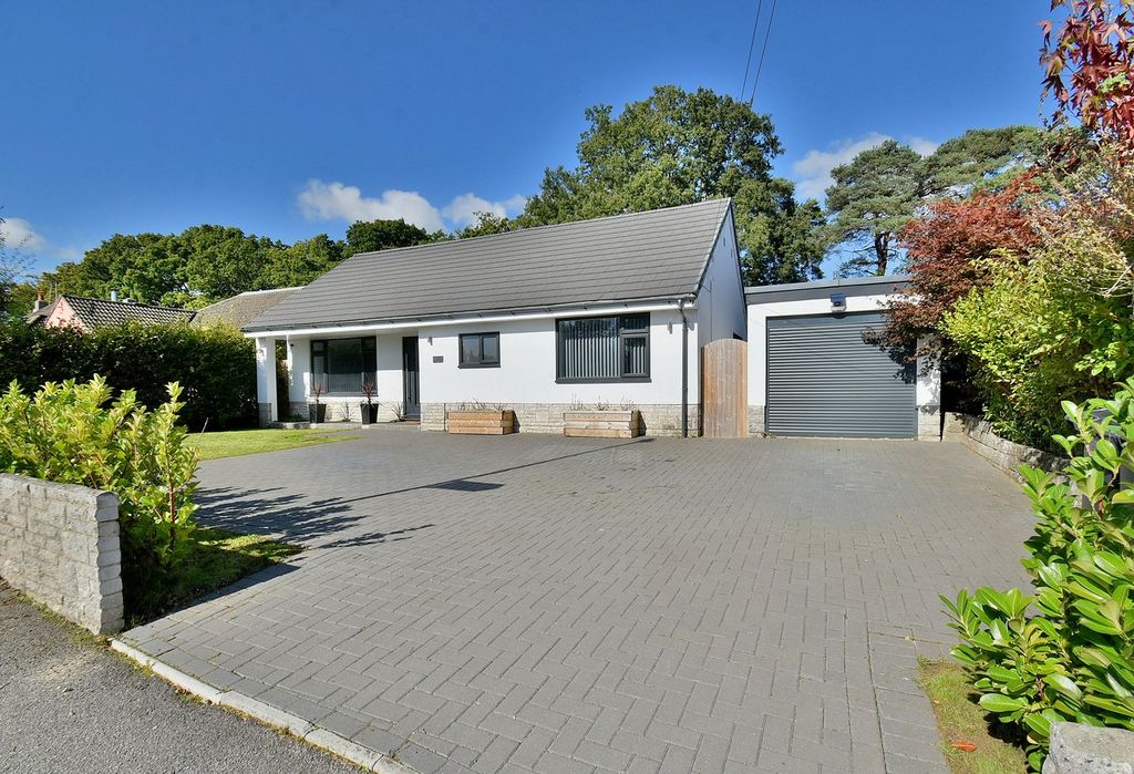 Property photo 3 of 21