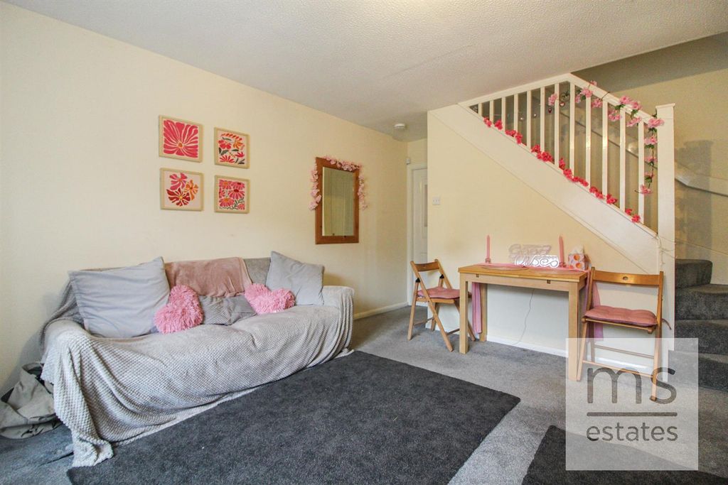 Property photo 3 of 11 Img_2101.Jpg