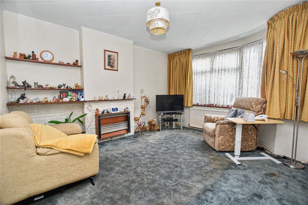 Property photo 2 of 15 Picture No. 05