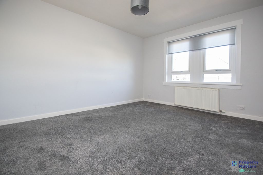 Property photo 2 of 10 Lounge