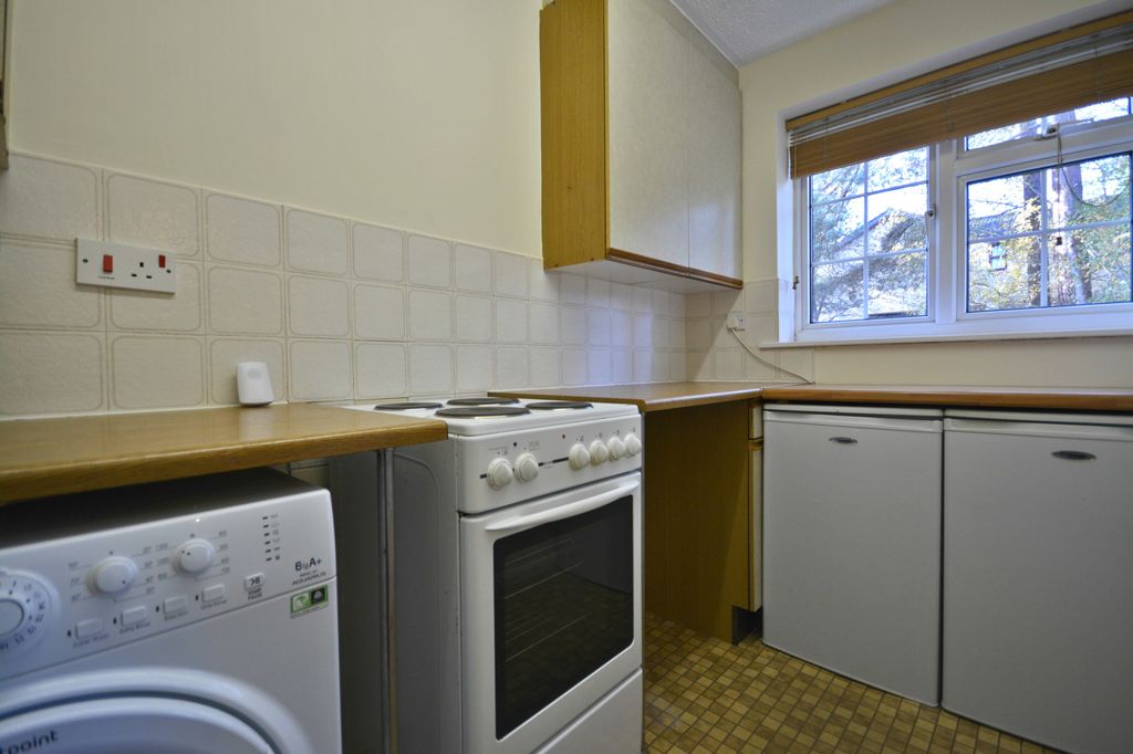 Property photo 2 of 6 Dsc_8525