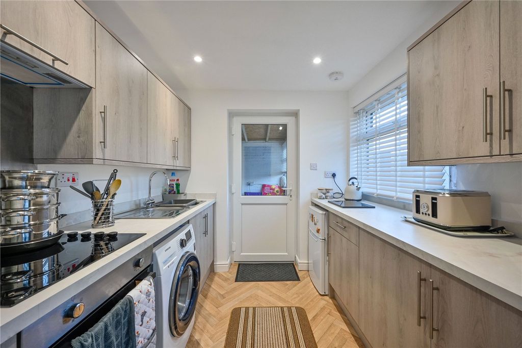 Property photo 3 of 16 Picture No. 07