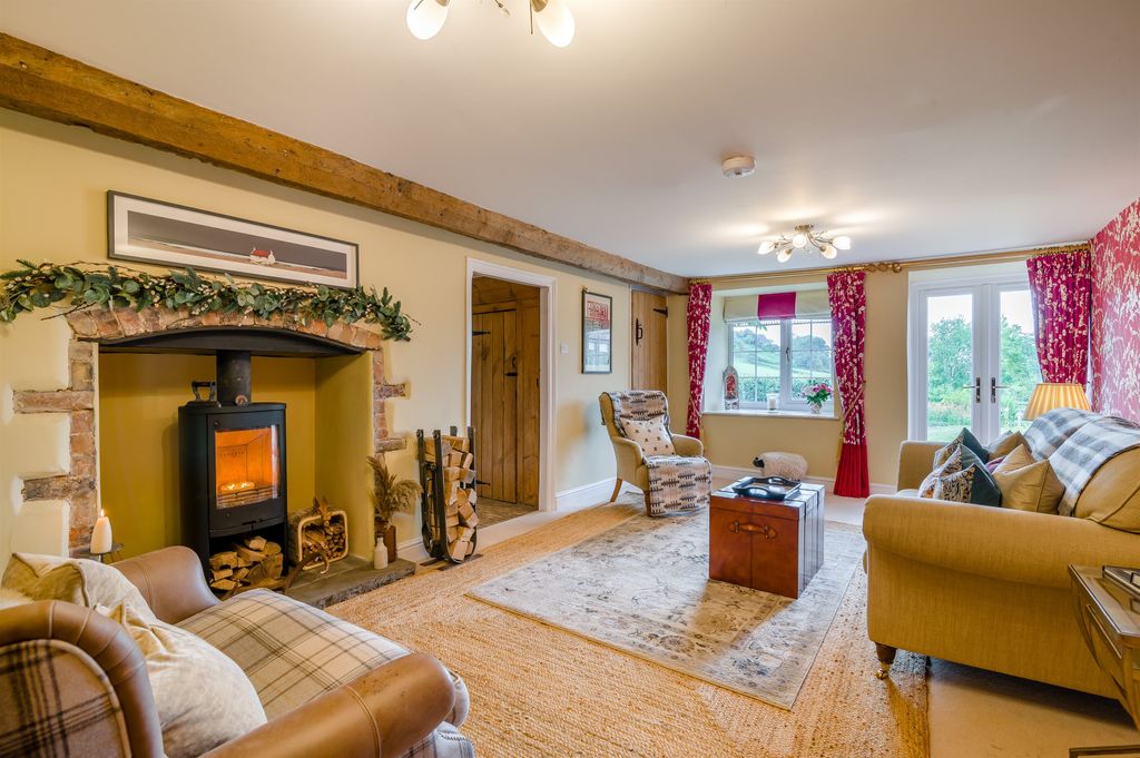 Property photo 3 of 60