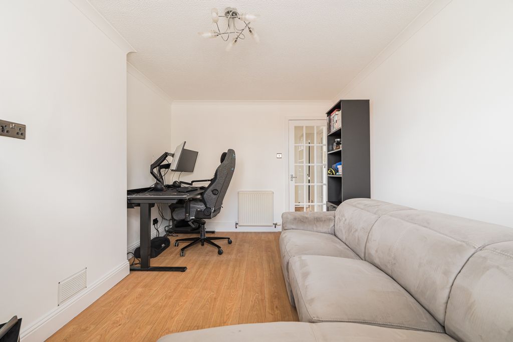 Property photo 3 of 15 Property Image 3