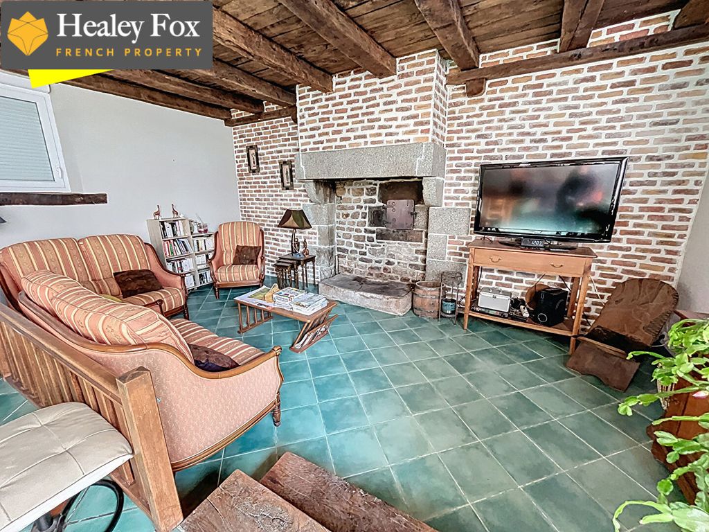 Property photo 3 of 17