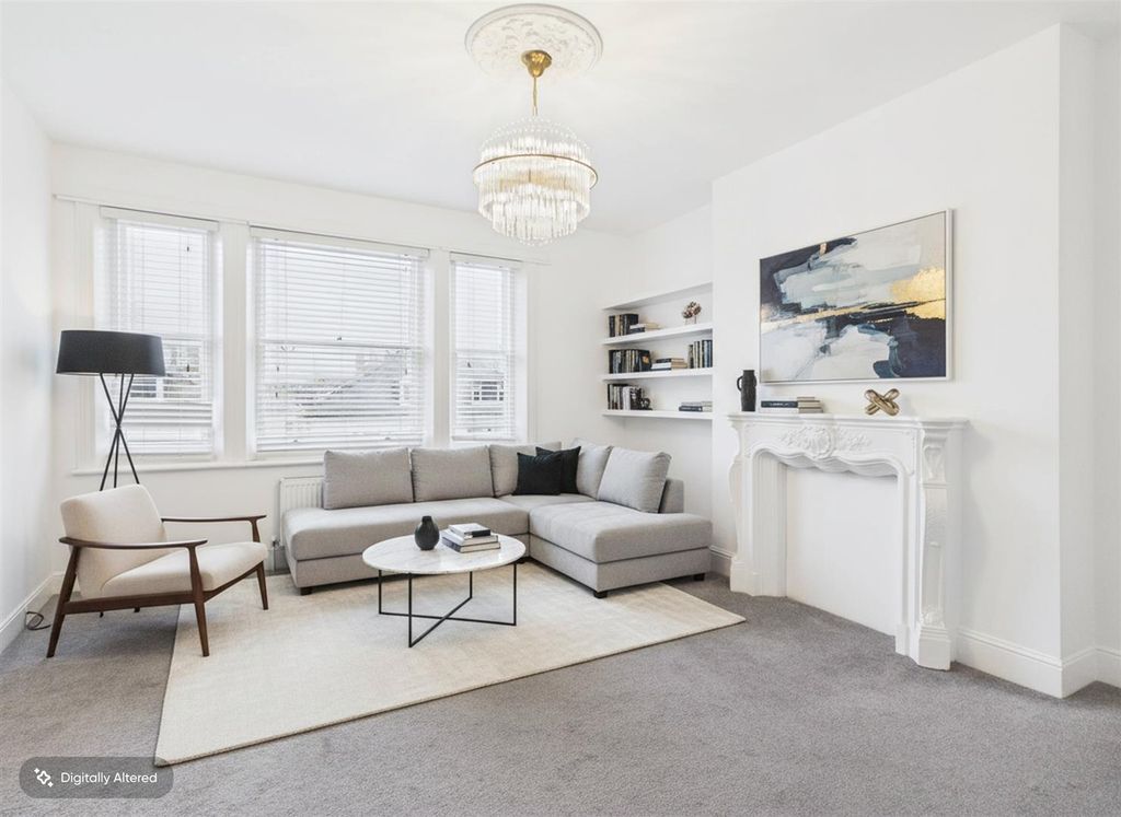 3 bed flat to rentClarendon Villas, Hove BN3