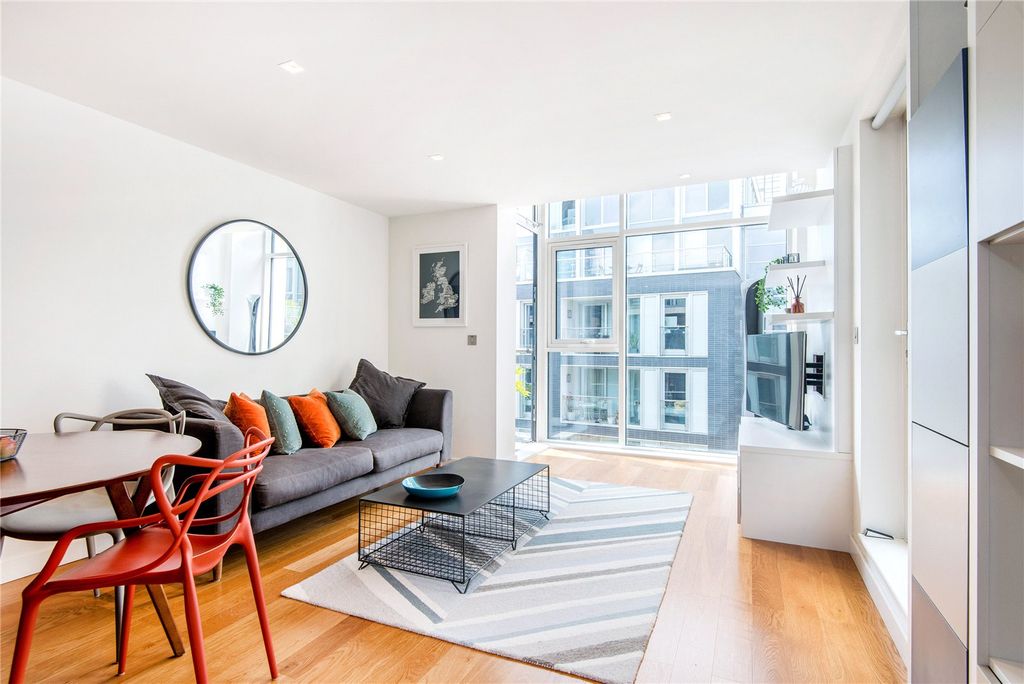 Property photo 3 of 14 Picture No. 01