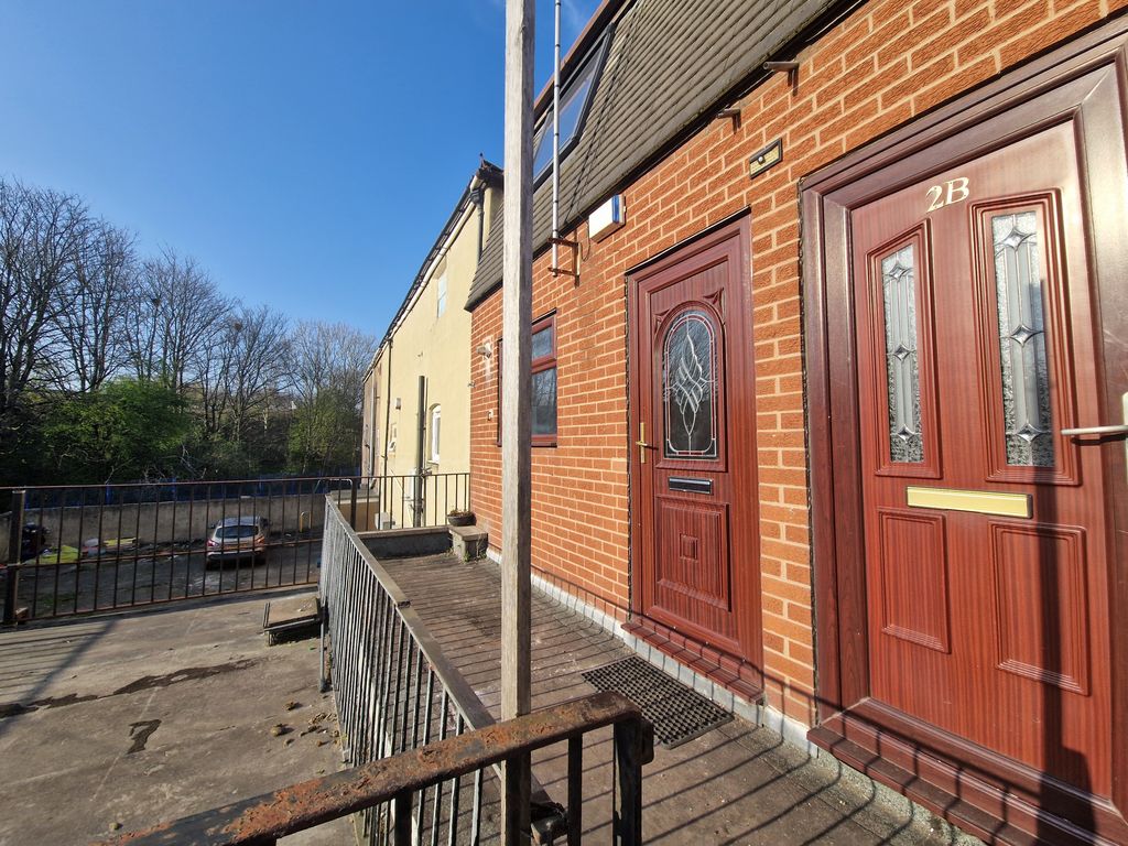 Property photo 1 of 9 Image