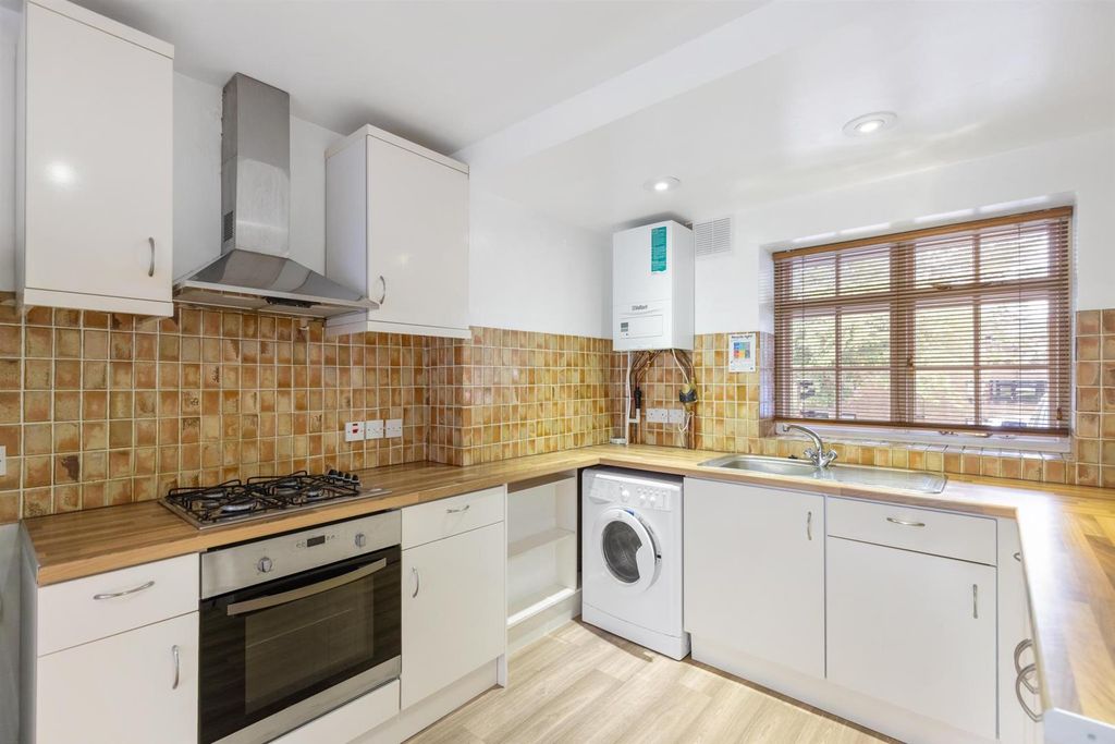 Property photo 1 of 14 4O1A5037-Hdr.Jpg