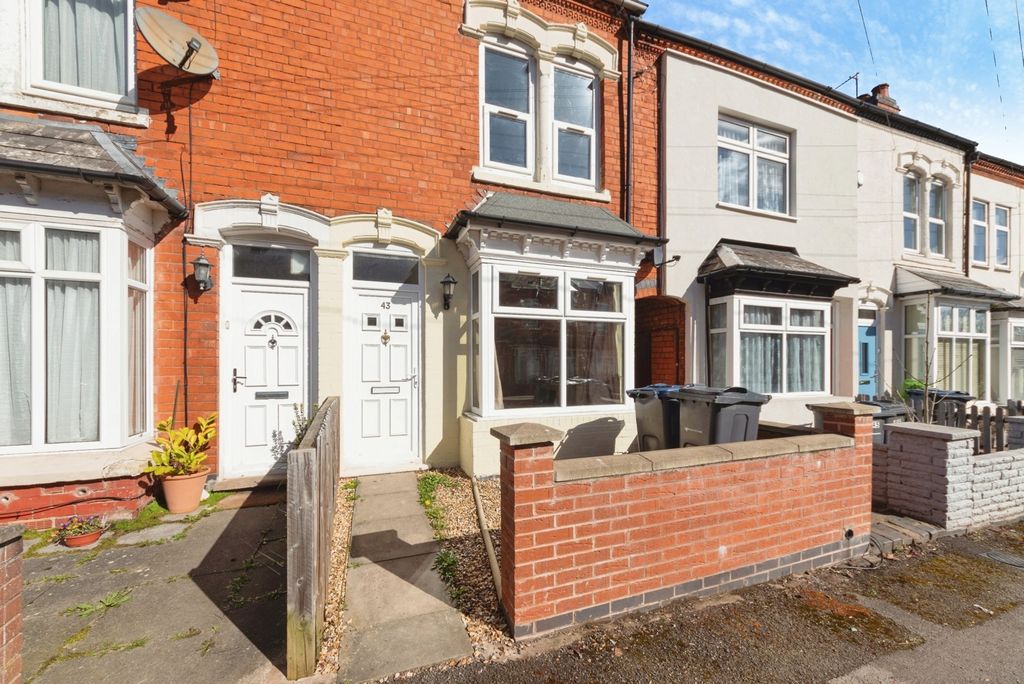 Property photo 2 of 17 Pbox-Img.Jpg