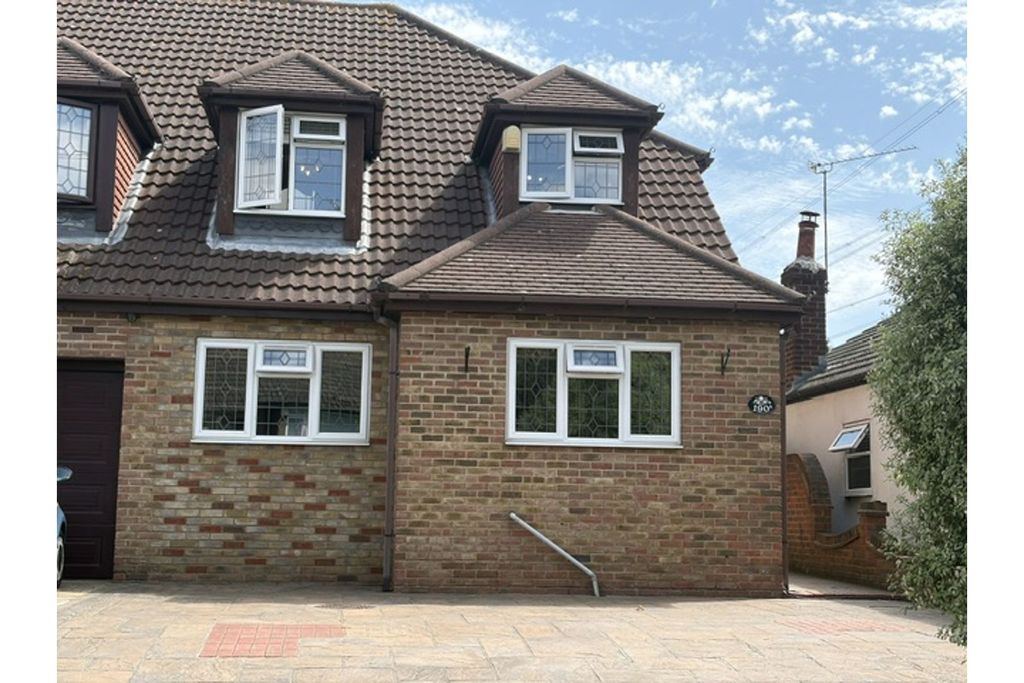Property photo 1 of 39