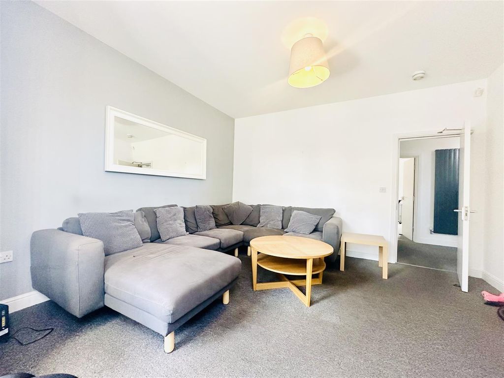 Property photo 2 of 13 Img_1471.Jpeg