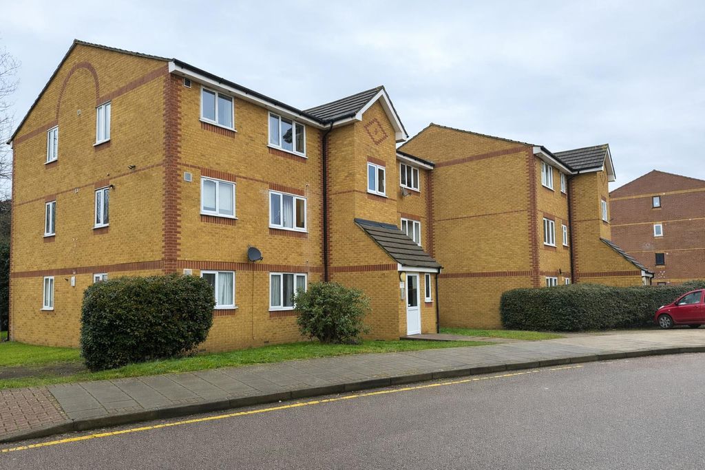 Property photo 1 of 7 Outside Edited .Png