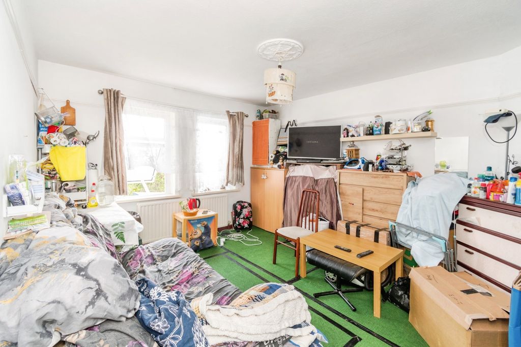 Property photo 2 of 14 Pbox-Img.Jpg