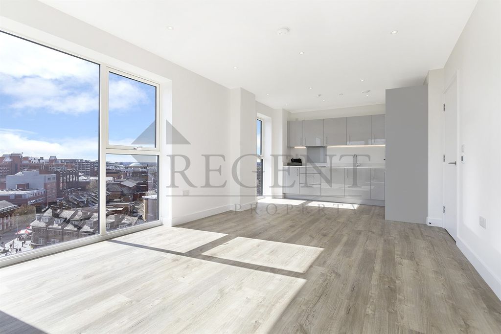 Property photo 2 of 9 Open Plan