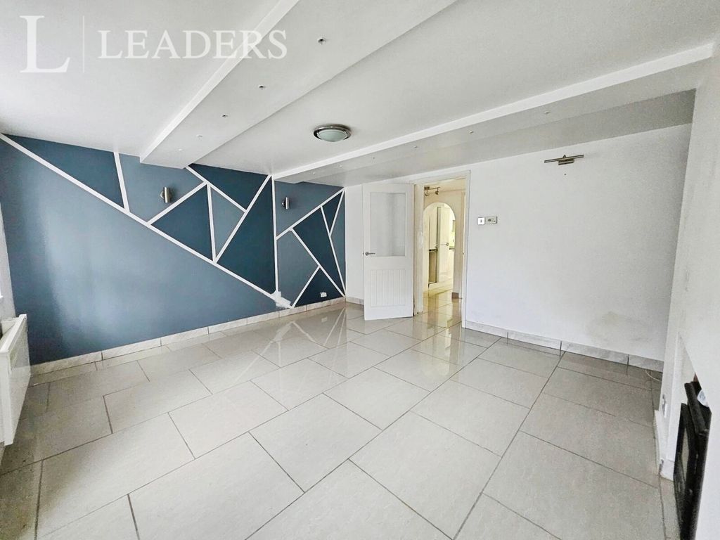 Property photo 2 of 6 Pbox-Img.Jpg