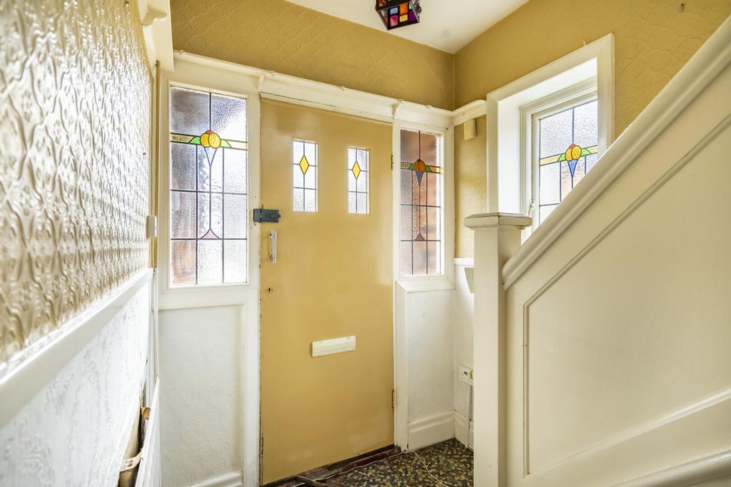 Property photo 3 of 20 Hallway