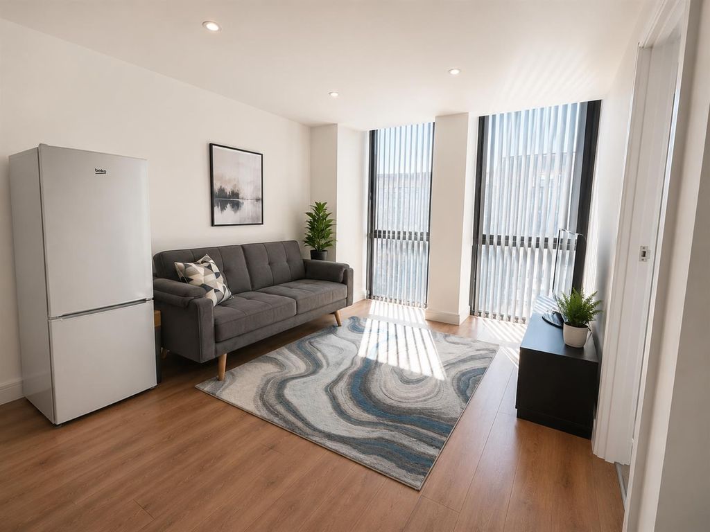 Property photo 2 of 6 A1A536Fa-697E-44F8-9013-Adefb97d3949.Png