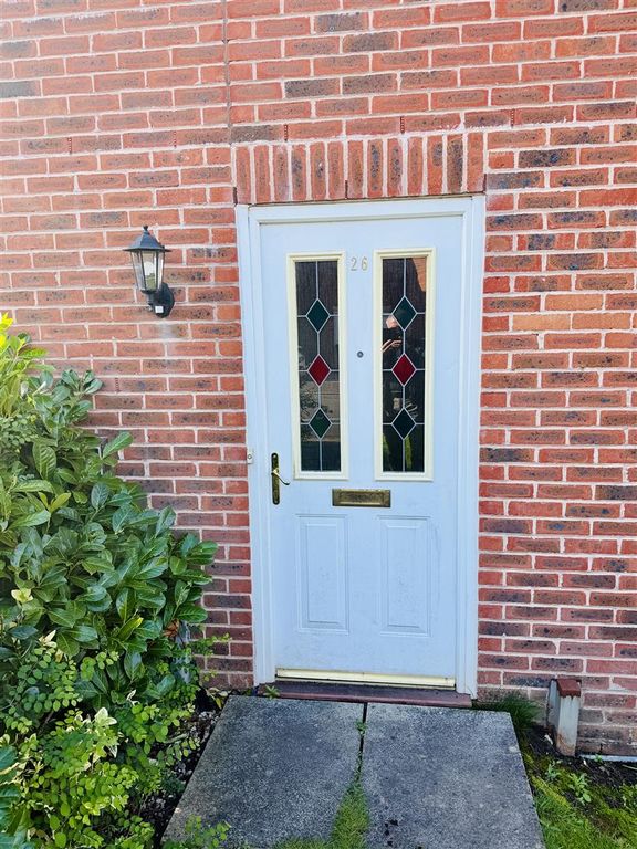 Property photo 2 of 17 Entrance