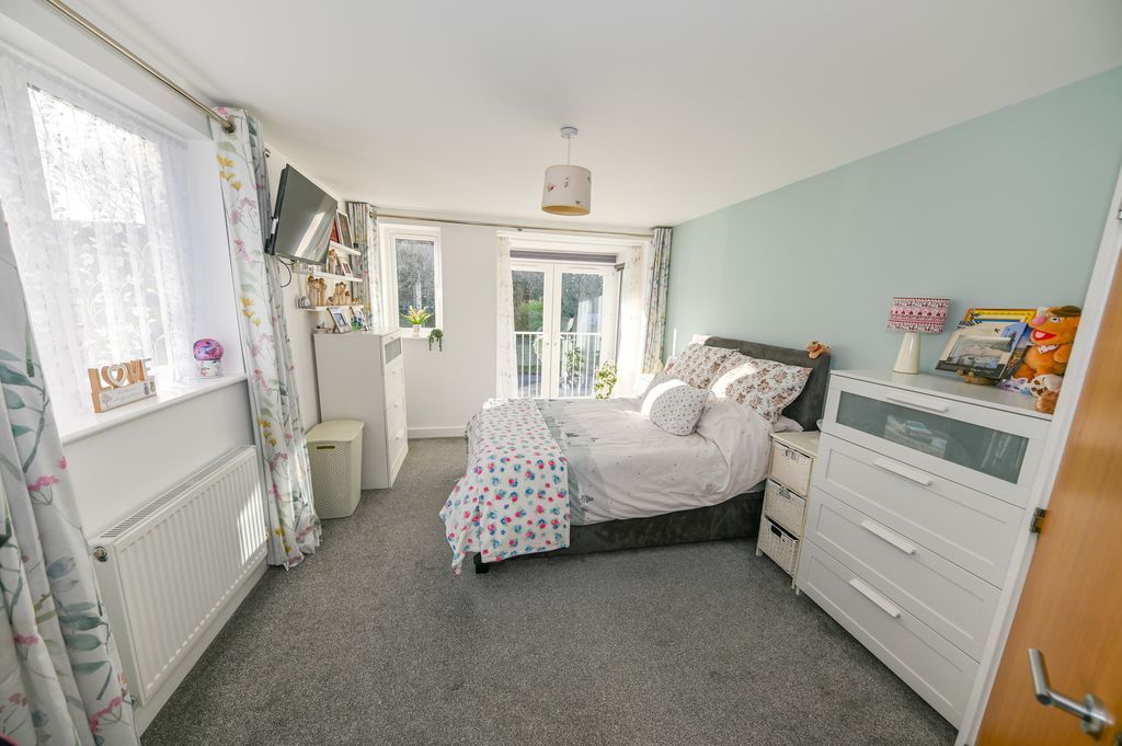 Property photo 3 of 13 Photo 3