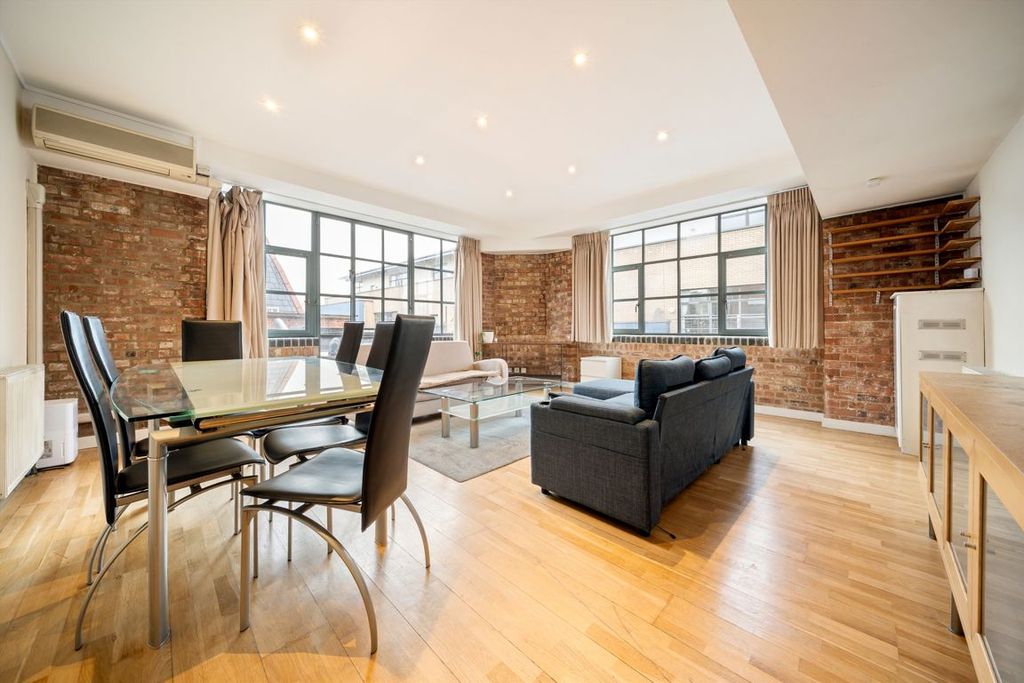 Property photo 3 of 7