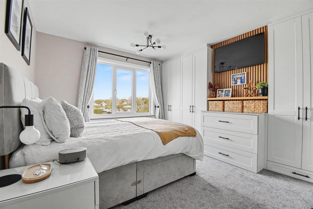 Property photo 3 of 45 Bedroom One