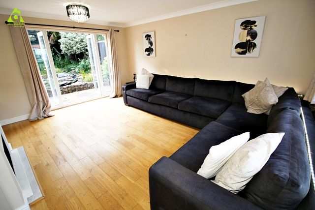 Property photo 2 of 21