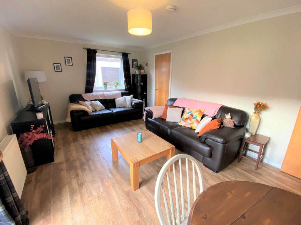 Property photo 2 of 12 Photo 2