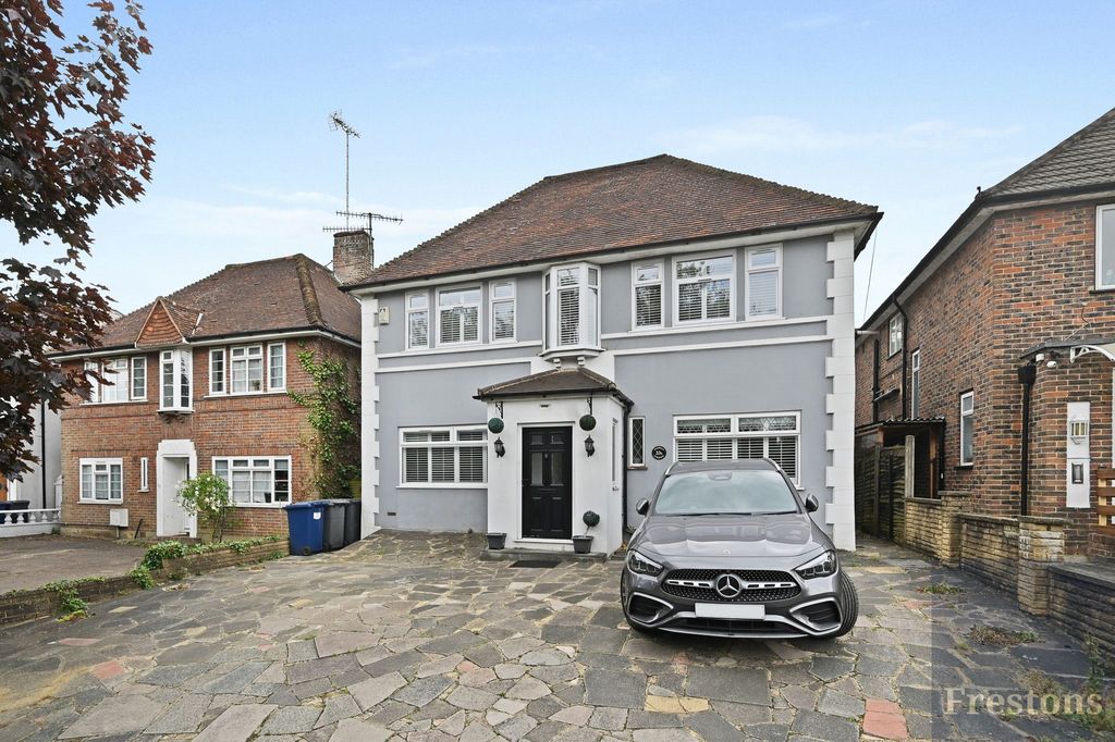 Property photo 1 of 15