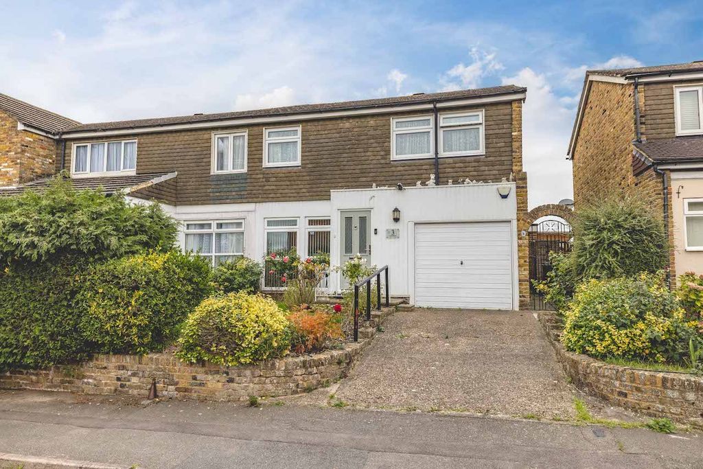 Property photo 1 of 20