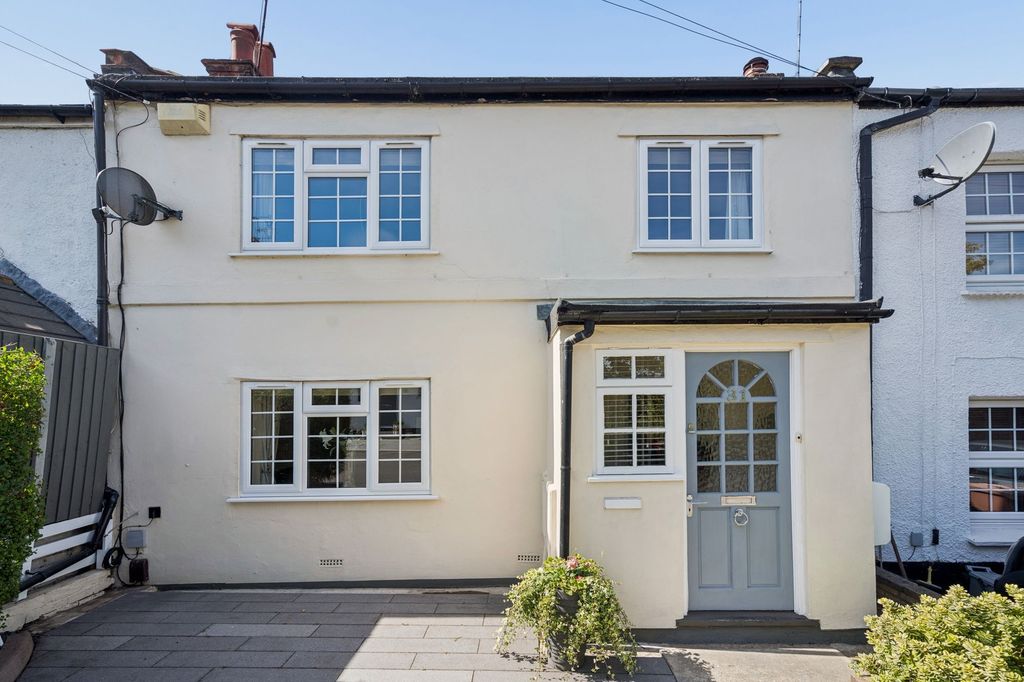 Property photo 1 of 22
