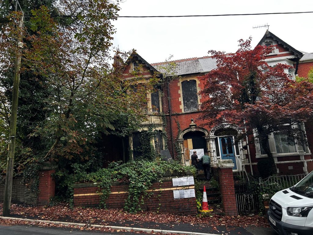 Property photo 1 of 15